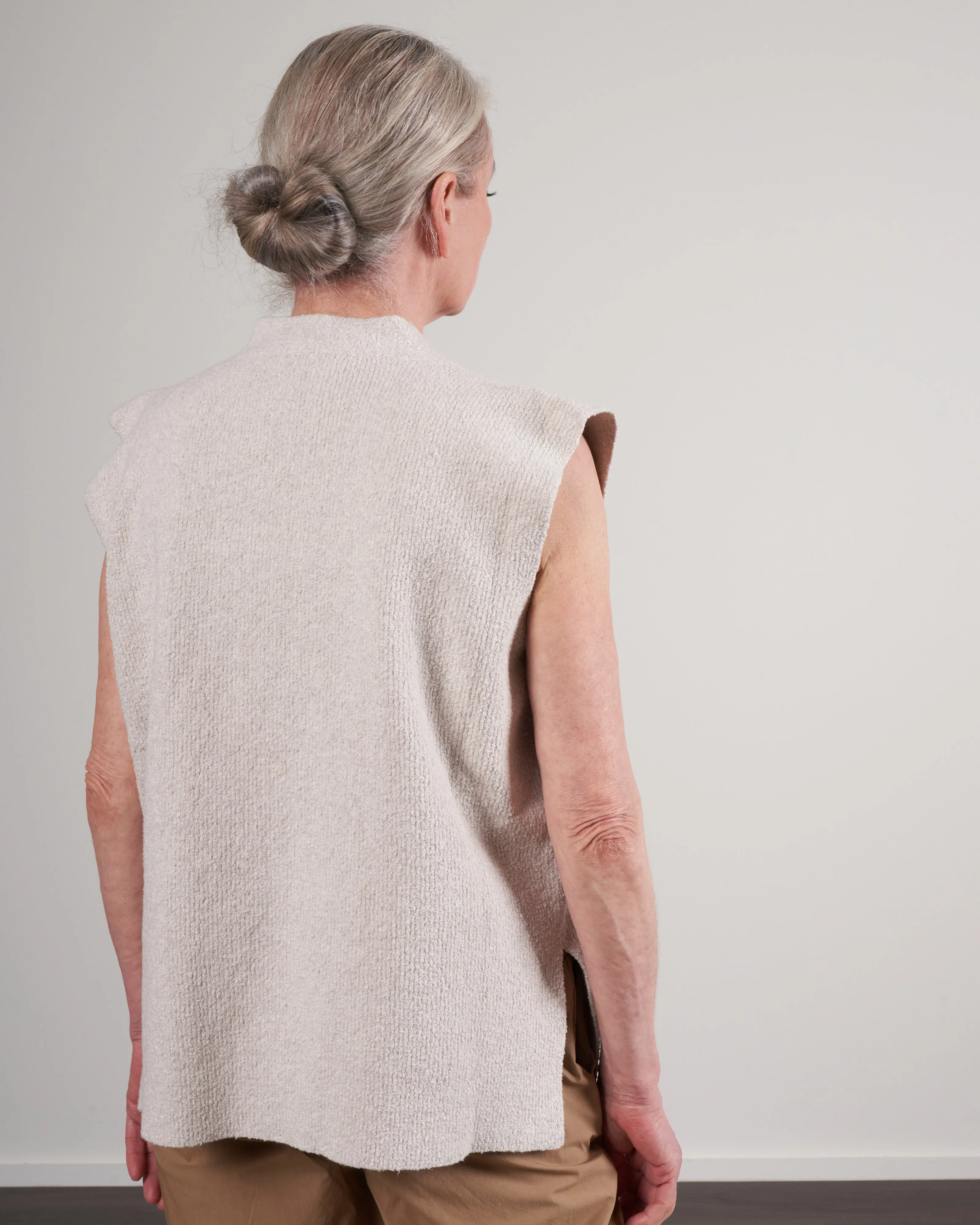 rib vest - chalk